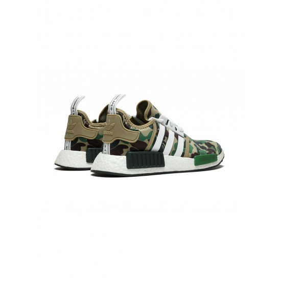 Adidas x BAPE NMD_R1 "Green Camo" sneakers Adidas x BAPE NMD_R1 "Green Camo" sneakers