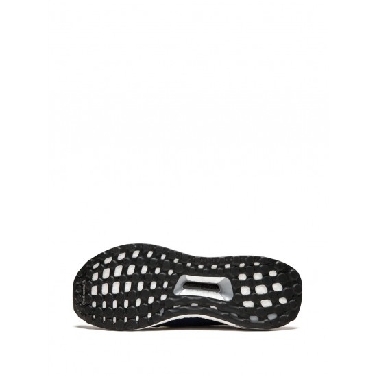 Adidas UltraBOOST Mid sneakers