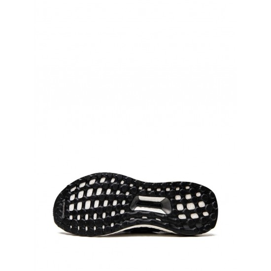 Adidas Ultraboost low-top sneakers