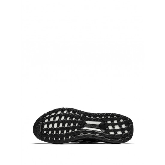 Adidas Ultraboost MTL sneakers