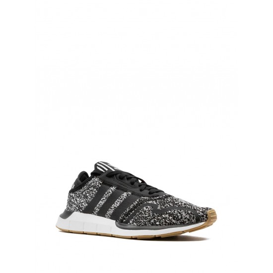 Adidas Swift Run X sneakers