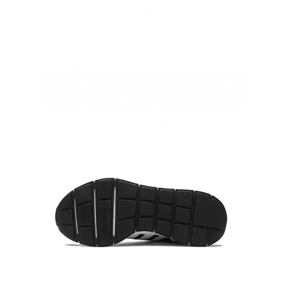 Adidas Swift Run X sneakers