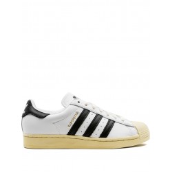 Adidas Superstar low-top sneakers