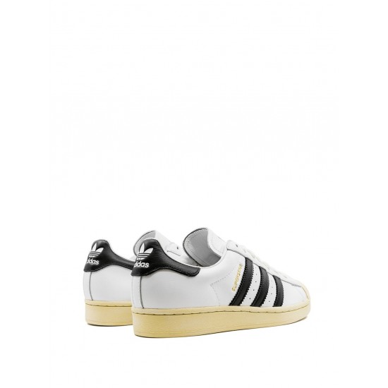 Adidas Superstar low-top sneakers