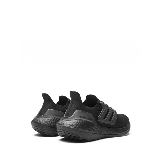 Adidas Ultraboost 21 sneakers