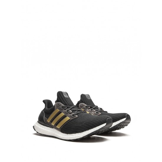 Adidas Ultra Boost 4.0 DNA sneakers