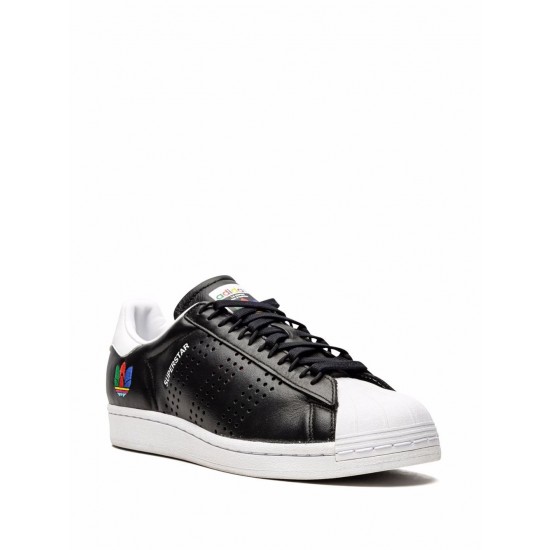 Adidas Superstar low-top leather sneakers