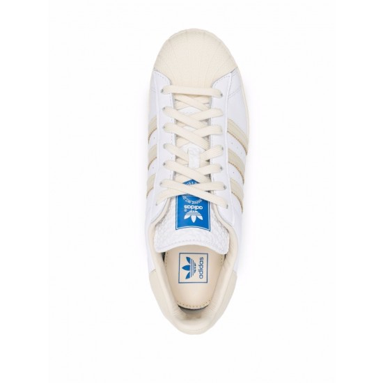Adidas Superstar low-top sneakers Adidas Superstar low-top sneakers