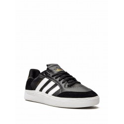 Adidas Tyshawn Low Sneakers