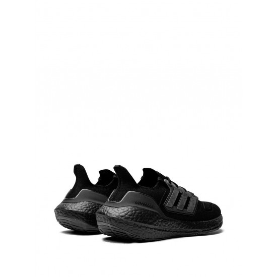 Adidas Ultraboost 22 "Core Black/Core Black/Core Black" sneakers Adidas Ultraboost 22 "Core Black/Core Black/Core Black" sneakers