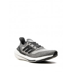 Adidas Ultraboost 21 sneakers