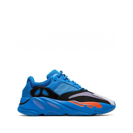 Adidas Yeezy Boost 700 sneakers