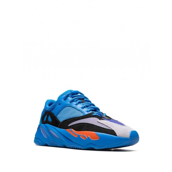 Adidas Yeezy Boost 700 sneakers