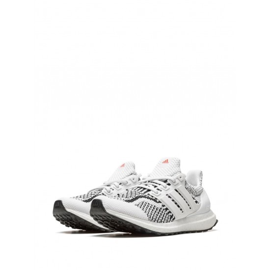 Adidas Ultraboost 5.0 DNA sneakers Adidas Ultraboost 5.0 DNA sneakers