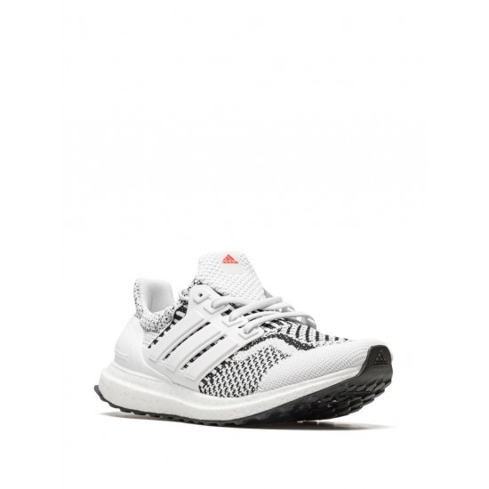 Adidas Ultraboost 5.0 DNA sneakers Adidas Ultraboost 5.0 DNA sneakers