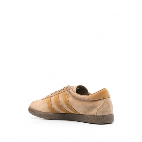 Adidas Classic three-stripe leather sneakers