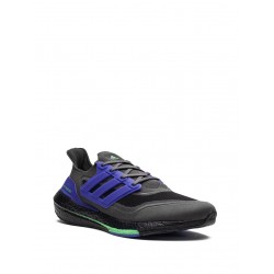 Adidas Ultra Boost 21 sneakers