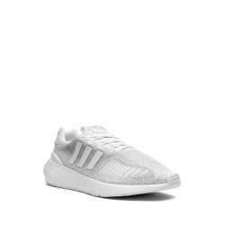 Adidas Run Swift 2 Low-Top Sneakers