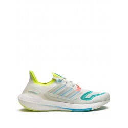 Adidas Ultraboost 22 low-top sneakers