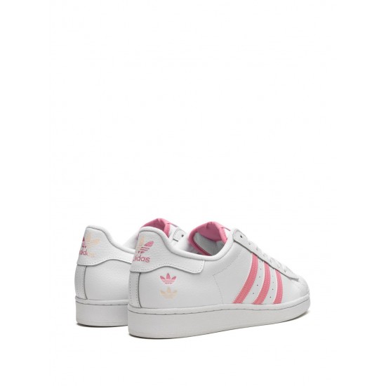 Adidas Superstar low-top sneakers