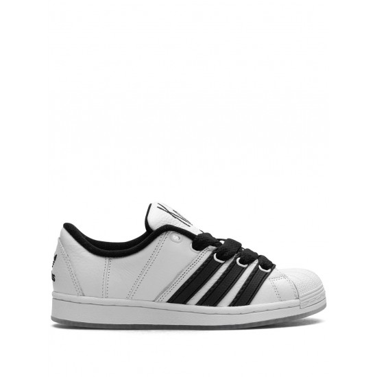 Adidas x Korn Supermodified sneakers Adidas x Korn Supermodified sneakers