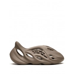 Adidas YEEZY Foam Runner Stone Taupe sneakers