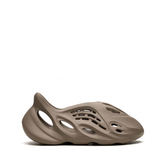 Adidas YEEZY Foam Runner Stone Taupe sneakers