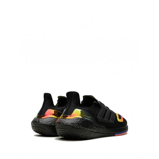 Adidas UltraBoost 22 "Linear Energy Black" sneakers