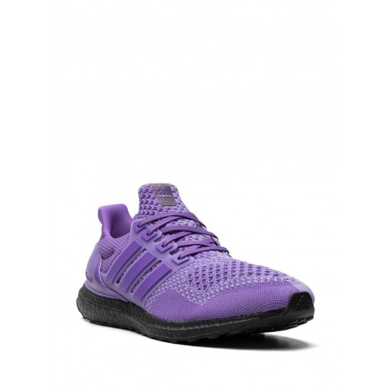 Adidas Ultraboost. 1.0 DNA Purple Tint sneakers Adidas Ultraboost. 1.0 DNA Purple Tint sneakers