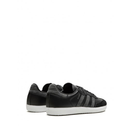 Adidas Samba Adv Carbon Sneaker