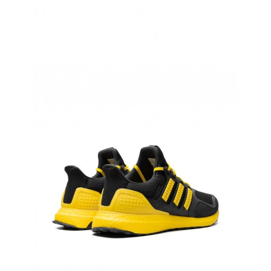 Adidas x Lego Ultraboost DNA "Core Black/Yellow/Core Black" sneakers