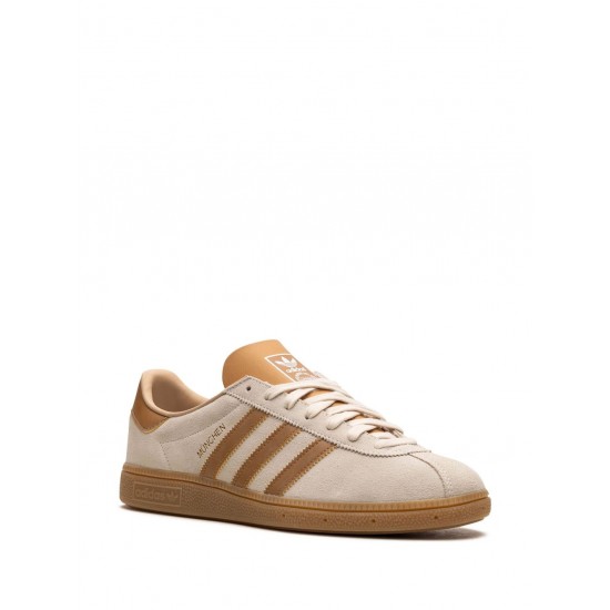 Adidas Munchen Mesa Gum Sneakers Adidas Munchen Mesa Gum Sneakers