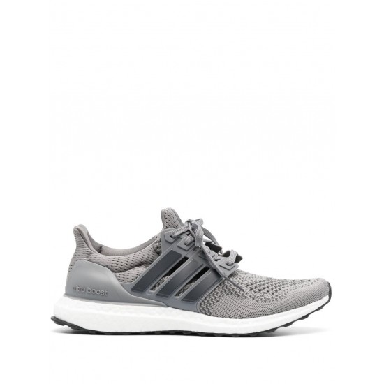Adidas Ultraboost low-top sneakers