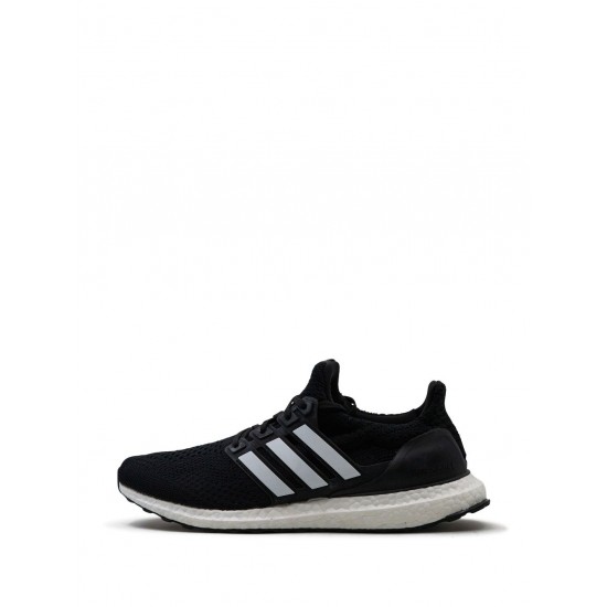 Adidas Ultraboost 5.0 DNA Black/White Sneakers