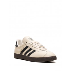 Adidas Gazelle "Off-White/Black/Gum" sneakers Adidas Gazelle "Off-White/Black/Gum" sneakers
