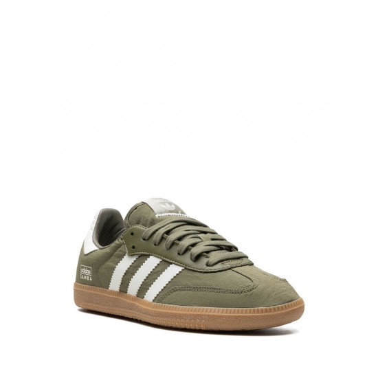 Adidas Samba Refriend Pack - Foused Olive Sneakers Adidas Samba Refriend Pack - Foused Olive Sneakers
