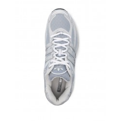 Adidas Adistar low-top sneakers
