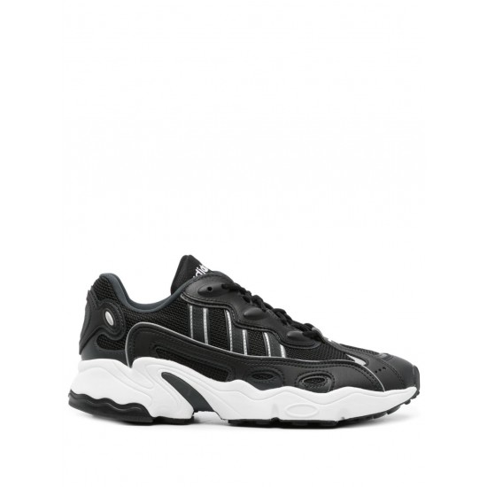 Adidas Ozweego 3-Stripes-logo sneakers Adidas Ozweego 3-Stripes-logo sneakers