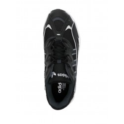 Adidas Ozweego 3-Stripes-logo sneakers Adidas Ozweego 3-Stripes-logo sneakers