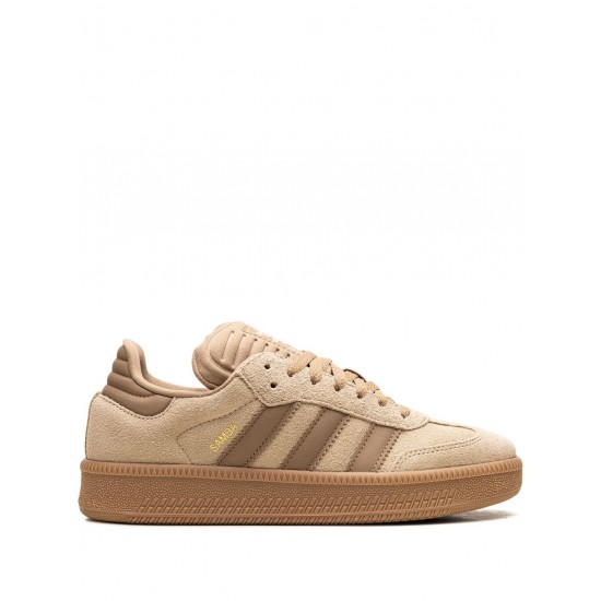 Adidas Samba XLG Magic Beige/Cardboard/Gum sneakers Adidas Samba XLG Magic Beige/Cardboard/Gum sneakers