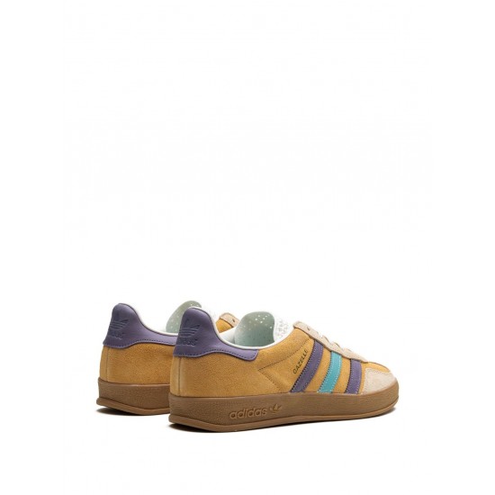 Adidas Gazelle suede sneakers Adidas Gazelle suede sneakers