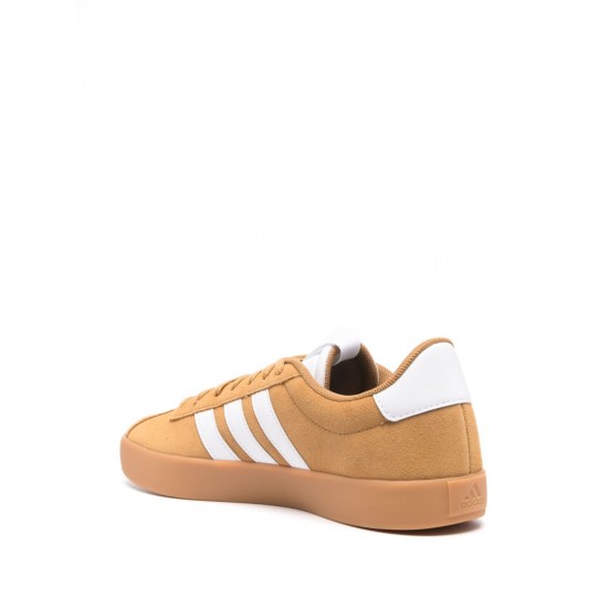 Adidas VL Court 3.0 suede sneakers Adidas VL Court 3.0 suede sneakers