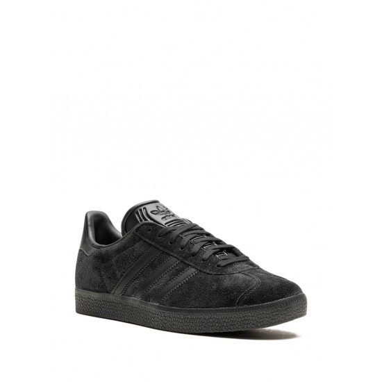 Adidas Gazelle Triple Black sneakers Adidas Gazelle Triple Black sneakers