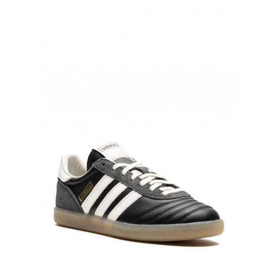 Adidas x Sneakersnstuff Samba JP sneakers