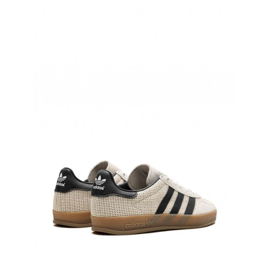 Adidas Gazelle Indoor Aluminum/Core Black Sneakers Adidas Gazelle Indoor Aluminum/Core Black Sneakers