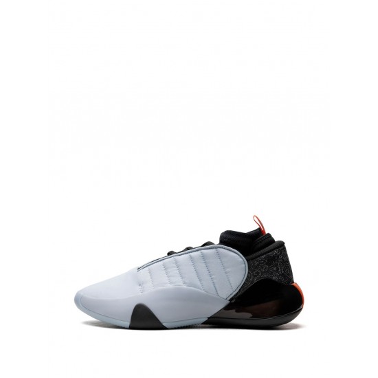 Adidas Harden Volume 7 Black Sneakers Adidas Harden Volume 7 Black Sneakers
