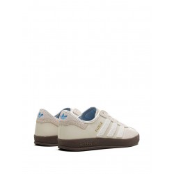 Adidas Gazelle sneakers