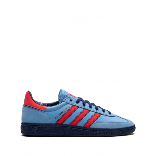 Adidas Manchester sneakers