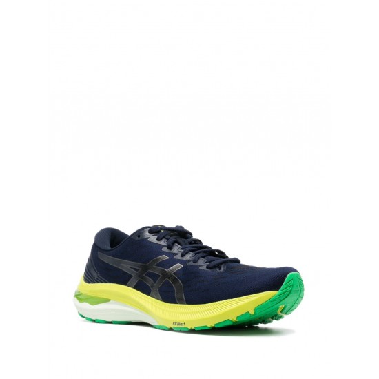 ASICS GT-2000 contrasting-sole sneakers