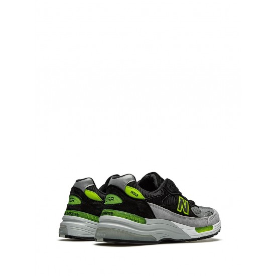 New Balance M992TQ low-top sneakers